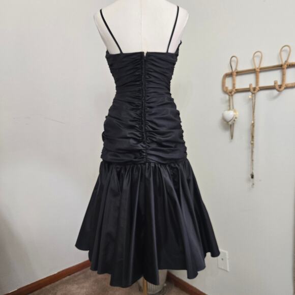 Alyce Designs Vtg 80s Whimsigoth Fairy Ruched Taffeta Sequins Drop Waist Gown 8 - Picture 6 of 12